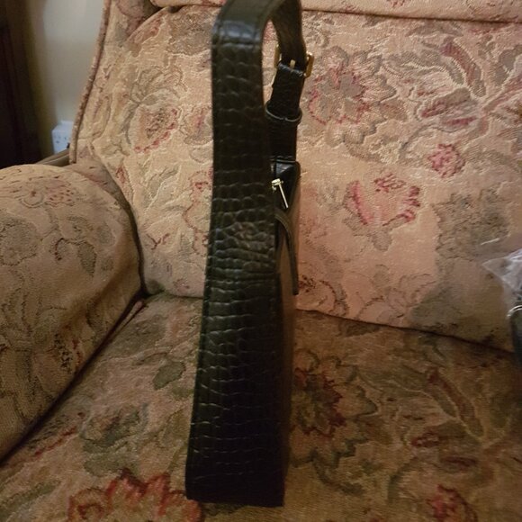 YSL logo black shoulder bag. - Picture 7 of 9